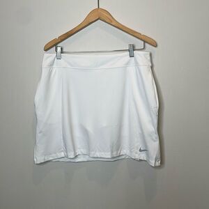Nike Dri-Fit Skort Size Large